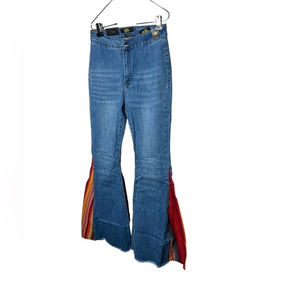 Lucky And Blessed Super Flare With Serape Insert Jeans - Picture 5 of 17